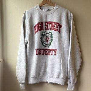 Champion Men’s  High Street University Sweatshirt Size Medium